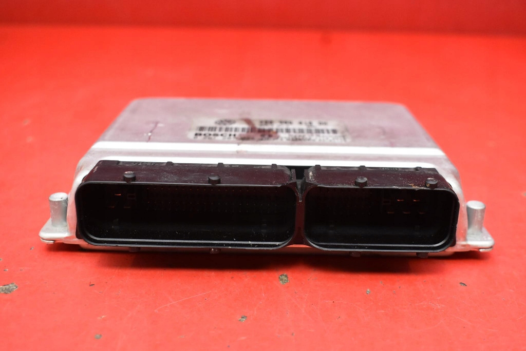 фото №6, Блок управления двигателя 4b0906018dh 0261207928 skoda superb 1 i 1.8t 150 km 01-06