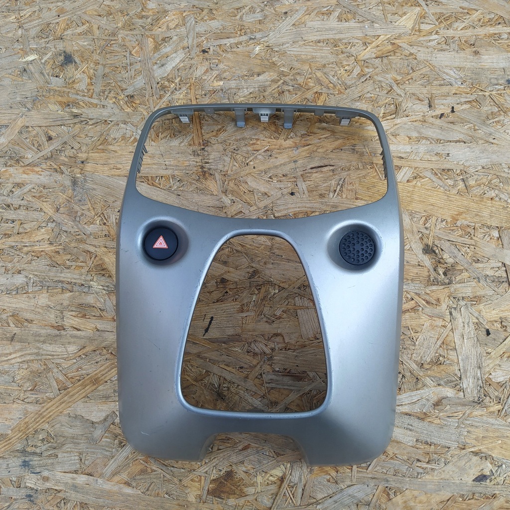 фото №1, Панель средний рамка радио toyota aygo ii peugeot 108 55405-0h040