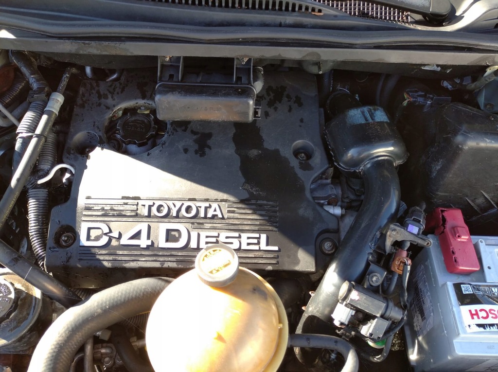 фото №10, Toyota avensis verso m2 01-03 лампа левая задняя задняя w крыло