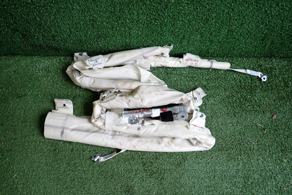 Купити Подушка шторка безпеки renault arkana 2021 права