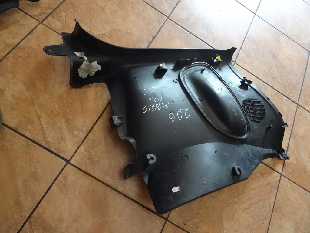 фото №8, Peugeot 206 2.0b 03' cabrio обшивка оббивка задня