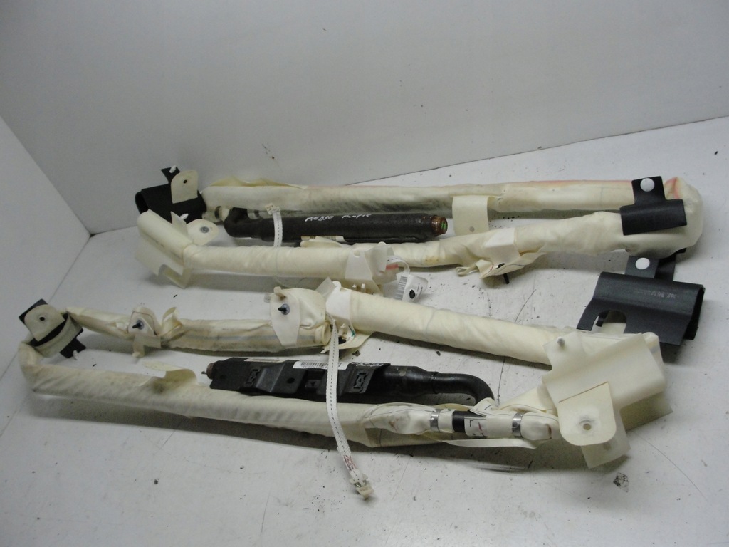 фото №1, Шторка безпеки chrysler pacifica 4.0 03-07r