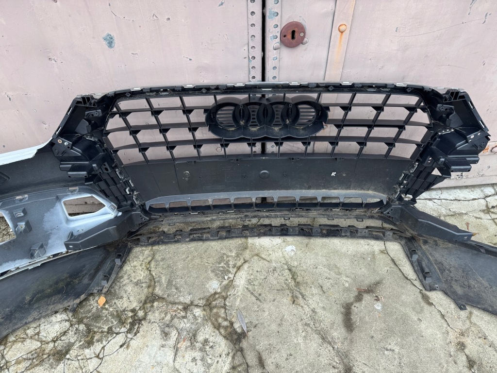 Audi q3 8u0 lift s-line бампер перед 2016- Зі Шроту