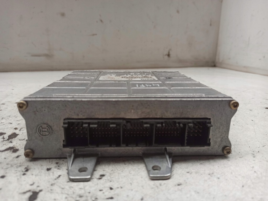 фото №7, Vw passat b5 1.6 b бортовой компьютер блок управления 8d0907558 0261204501/502