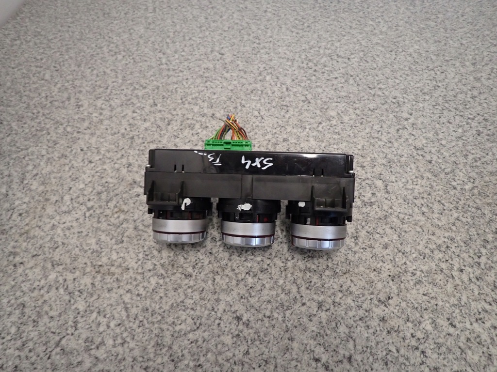 фото №5, Suzuki sx4 06-13 панель керування вентиляція