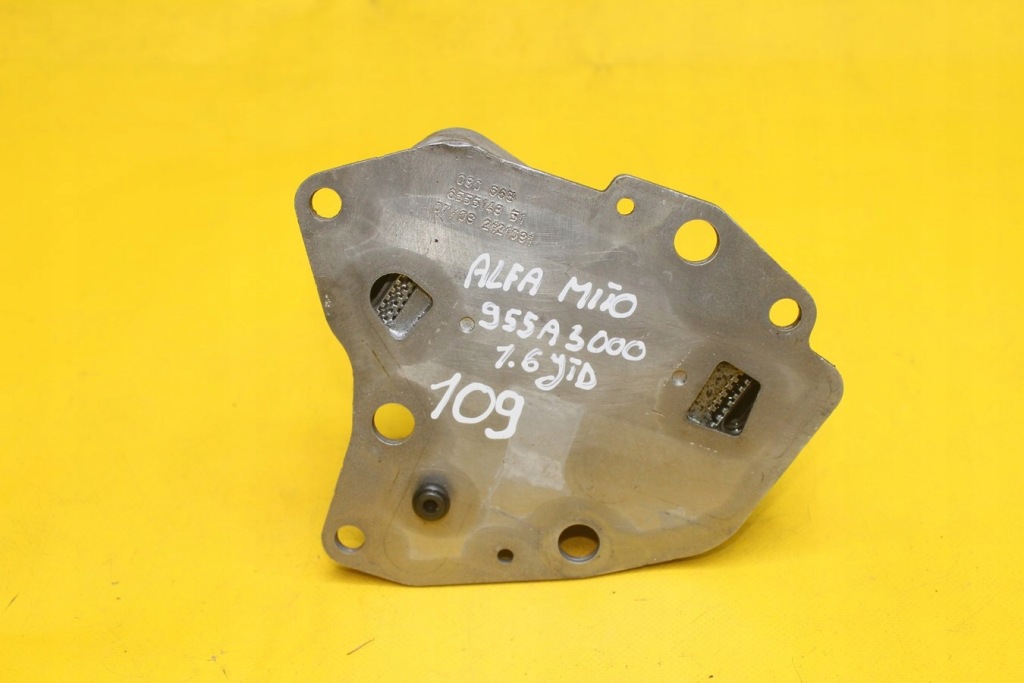 Радиатор масла alfa mito 1.6 jtd 6555148 с Разборки