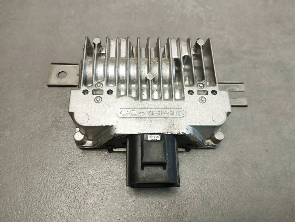 фото №1, Land rover range rover sport l320 модуль насоса топлива 7h429d372aa