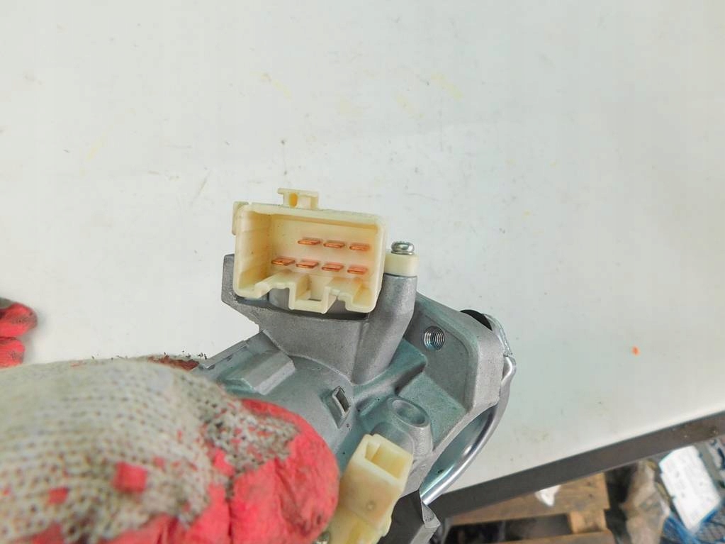 фото №8, Toyota avensis t27 iii 09r замок запалювання + ключ