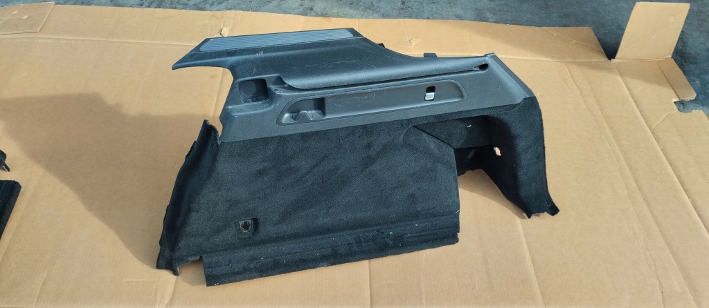 фото №1, Обшивка багажника правый mercedes glc w253 x253 suv