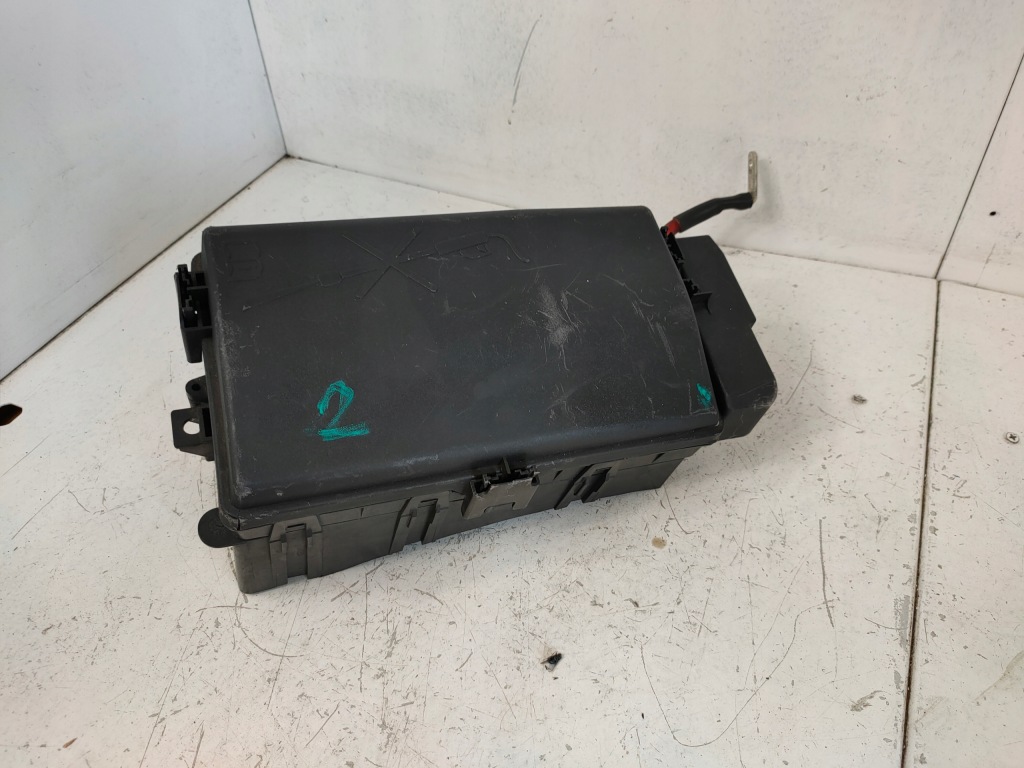 Купить Коробка предохранителей insignia a 13222782