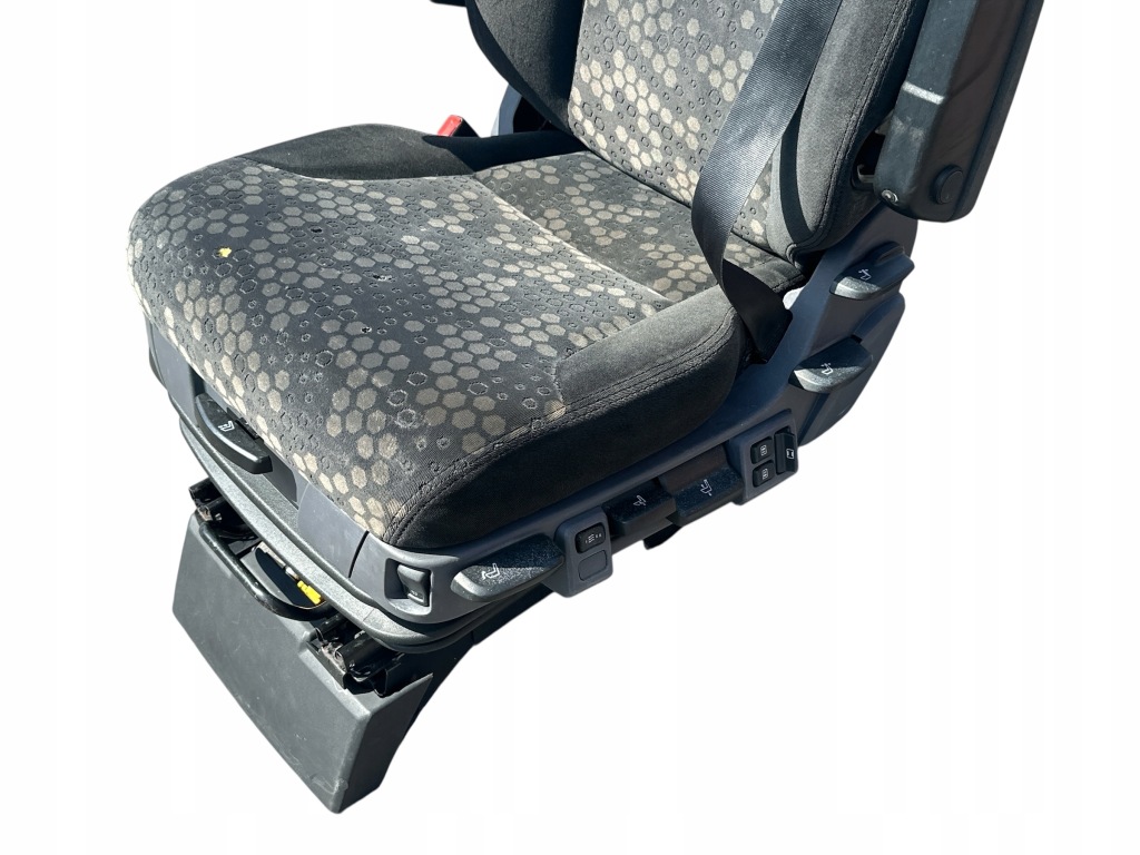 фото №2, Сидіння водія scania r xpi strimline recaro
