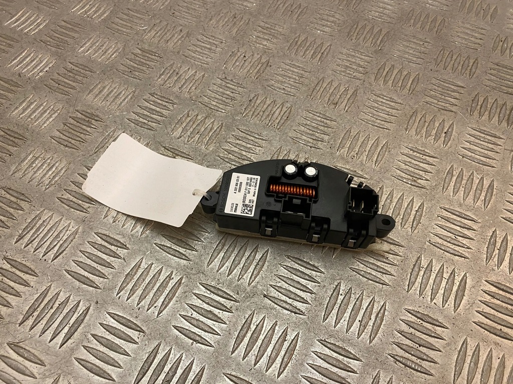 фото №14, Mercedes-benz cls c218 amg 2017 резистор / резистор вентилятор обдув