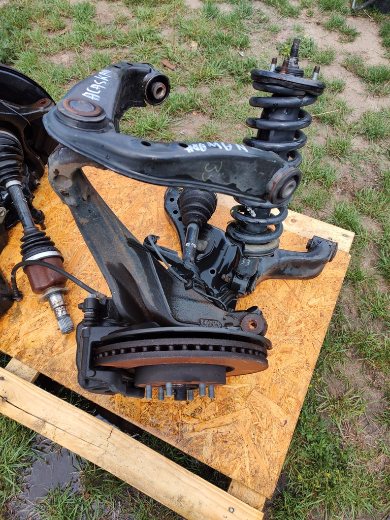 фото №8, Renault alaskan nissan navara поворотный кулак левая перед комплектная 2018