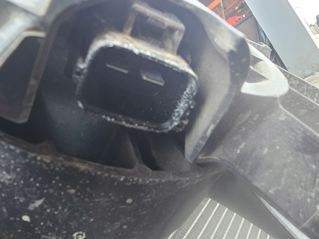 Ford f150 15-20 радиатор воды вентиляторы 3.5b fl34-8c607-ab америка Оригинал