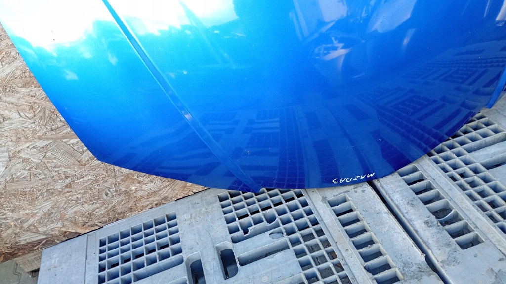 Капот перед передняя mazda 3 bk седан Оригинал