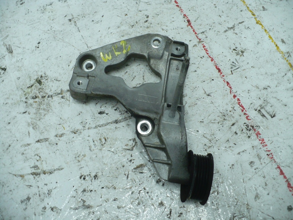 фото №1, Кронштейн компрессора jeep grand cherokee wk2