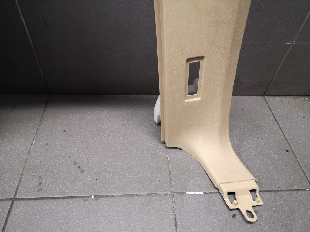 фото №9, Оббивка багажника права vw touareg 7l6863820a