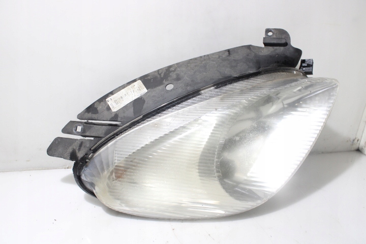 фото №1, Лампа правая передняя citroen xsara picasso