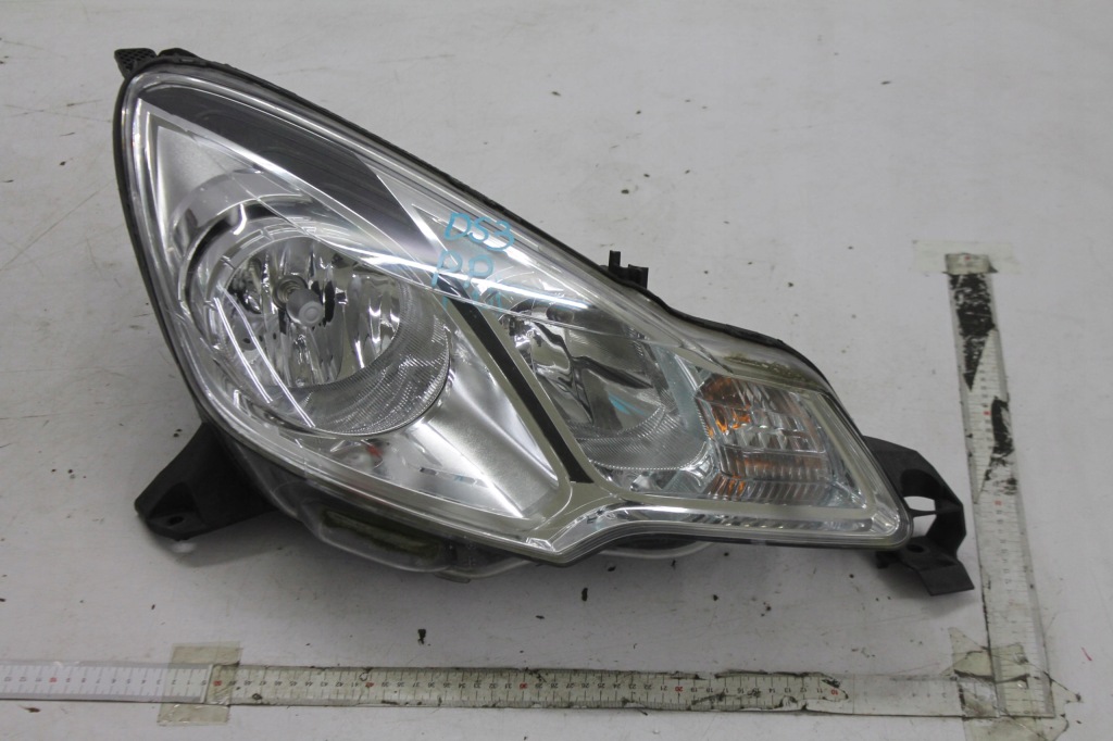 фото №1, Лампа правый перед передняя citroen ds3 10-14 uk