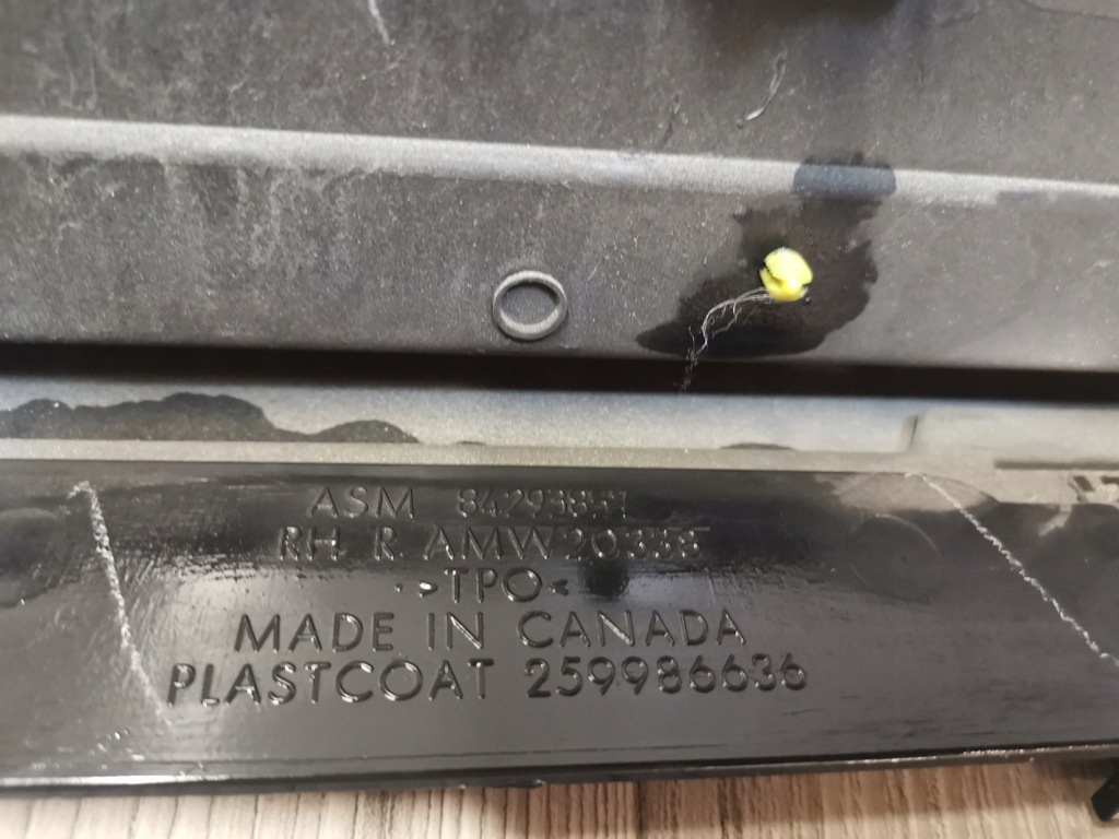 фото №8, Equinox iii 18 usa молдинг поріг права