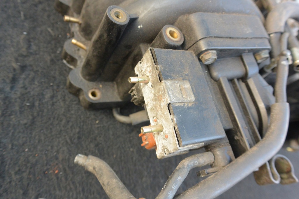 фото №6, Nissan maxima qx a33 коллектор всасывающий 2.0 v6 vq20de