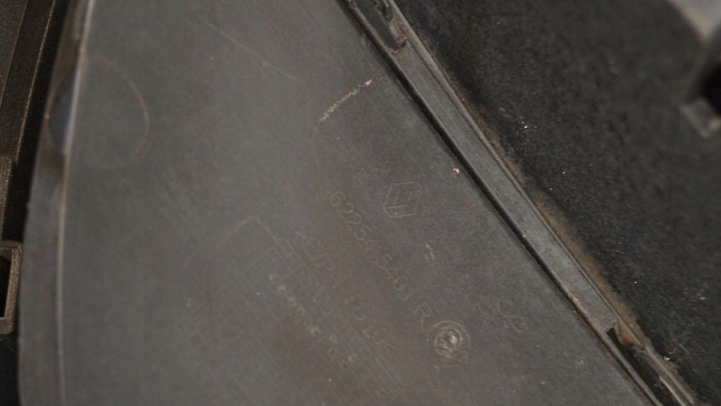 фото №7, Бампер передний kompletny renault scenic iii 3 серебристый ted69