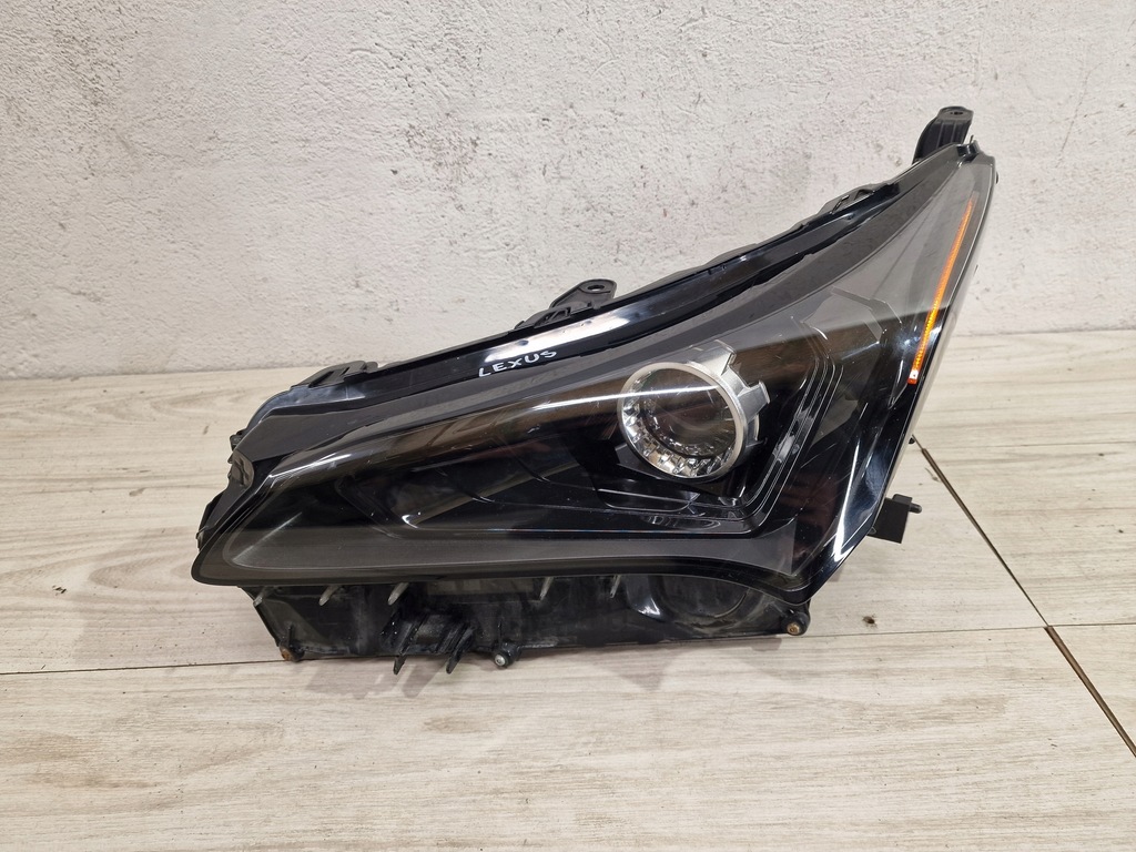 фото №1, Лампа левая левый full led lexus nx 300h 200t 2014-