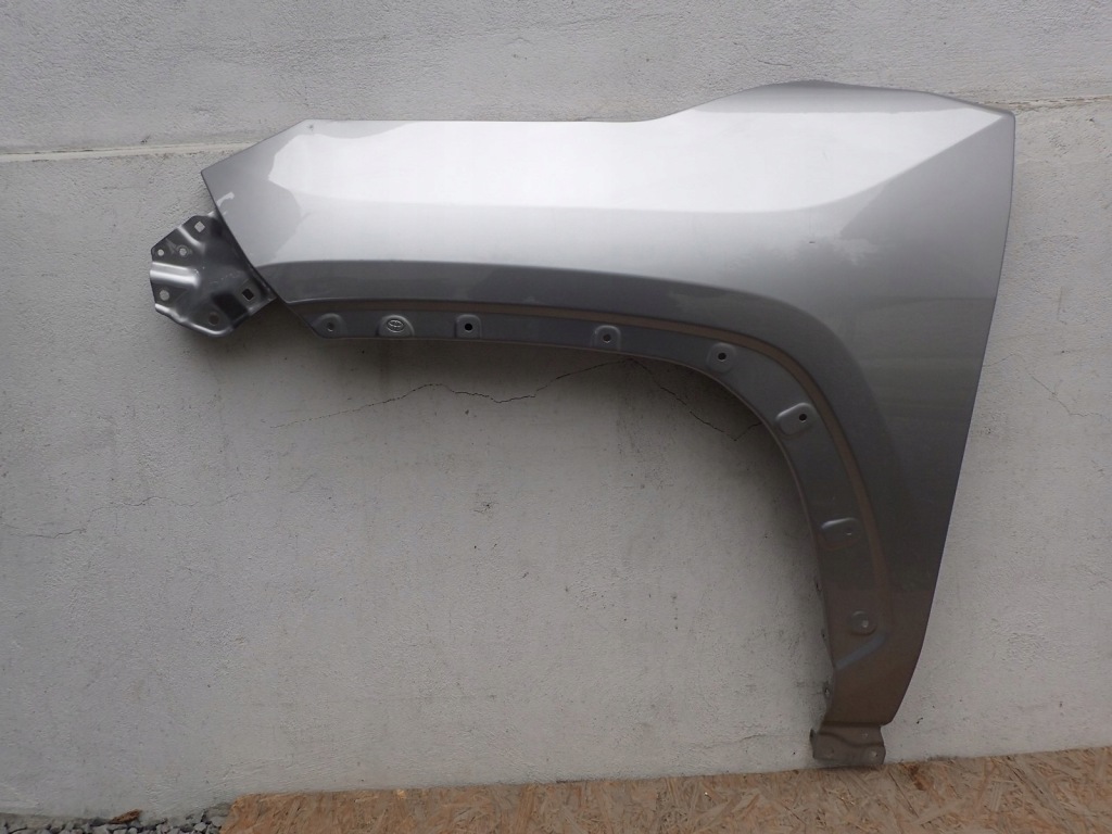 фото №1, Крыло левый перед передний toyota rav4 rav 4 v a5