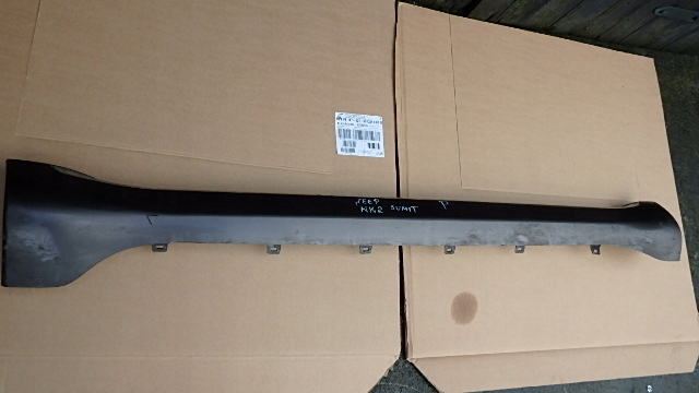 фото №1, Grand cherokee wk2 summit молдинг поріг права