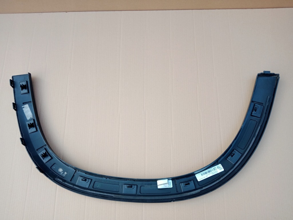 фото №8, Mercedes gle w167 права молдинг крила задня