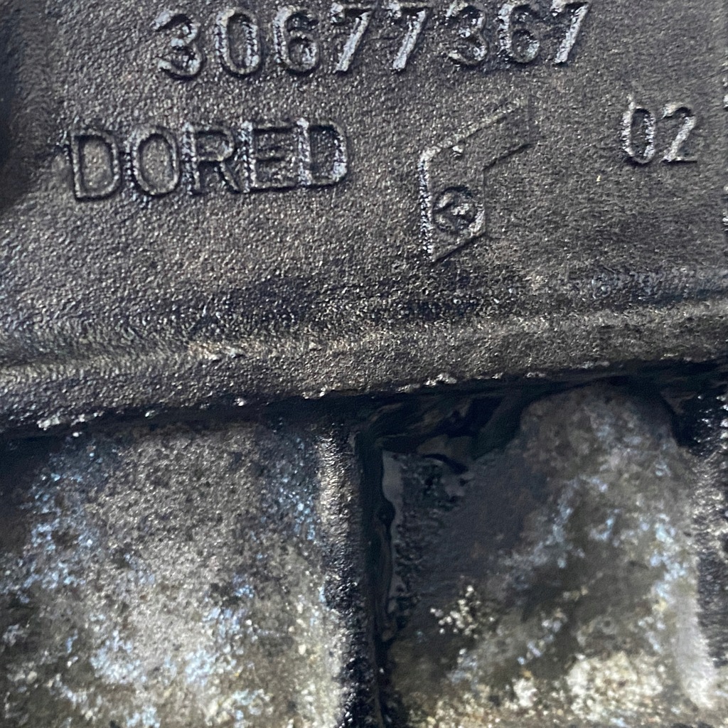 фото №14, Блок двигуна volvo 2,4 d5 v70 s80 xc60 xc70 2.4