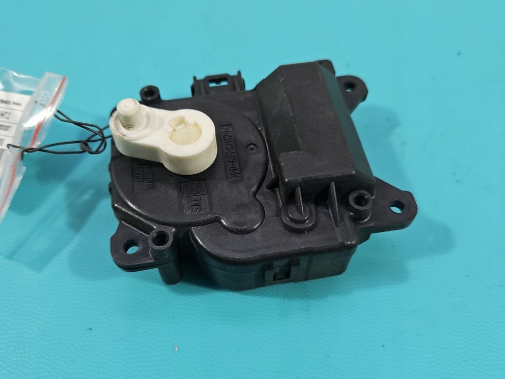 Купить Моторчик обдув отопителя lexus rx ii 03-08 063800-0060 европа