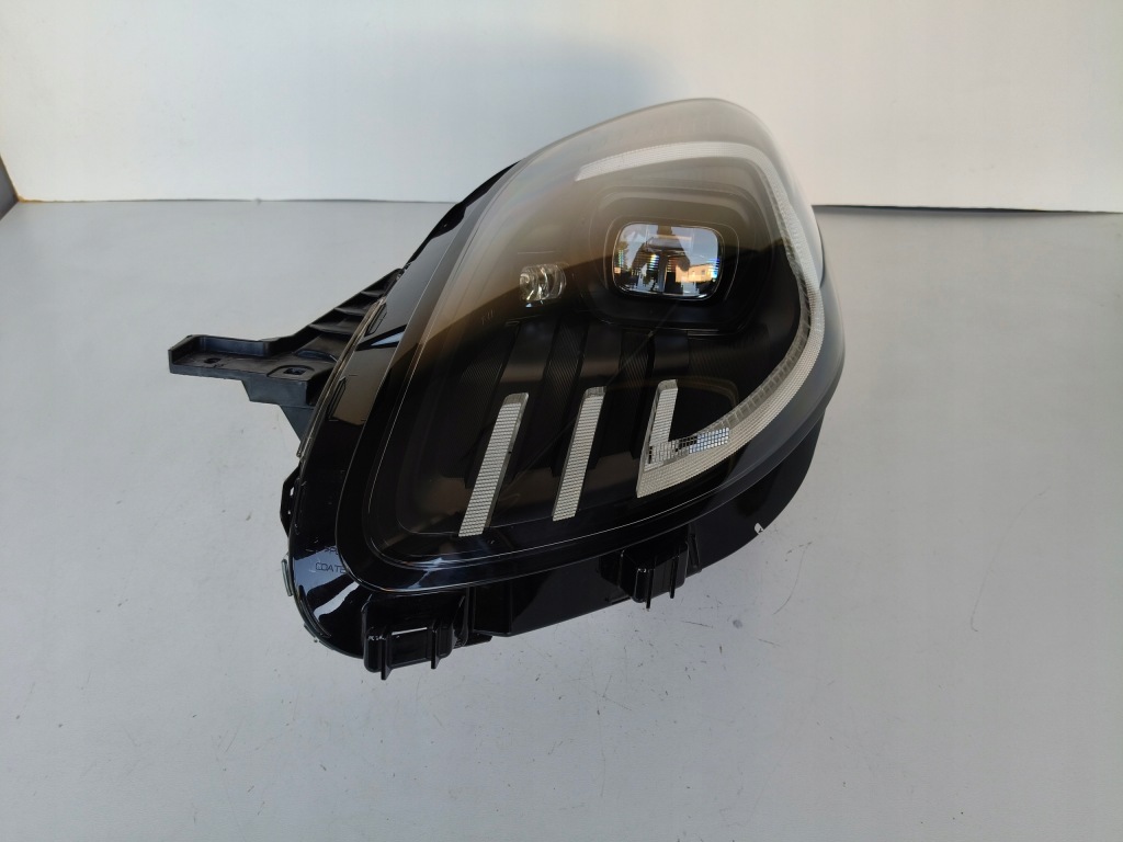 Купити Фара ліва фара ford puma 23- рестайлінг  full led