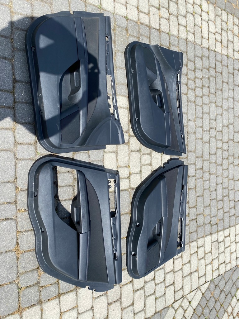 фото №1, Обшивка дверь sedan mondeo mk5 fusion