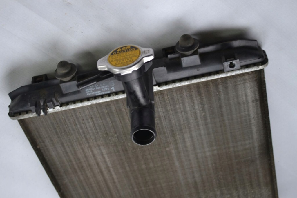 Citroen c1 toyota aygo i peugeot 107 1.0 бензин радиатор воды 867560000 Недорого