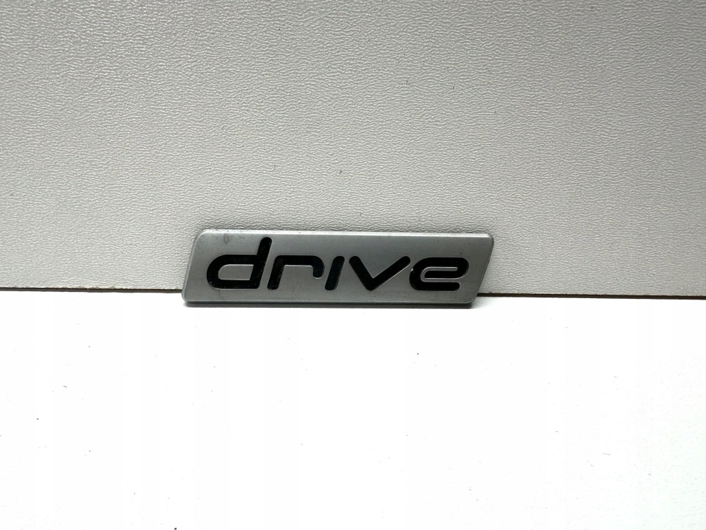 фото №2, Hyundai ix20 эмблема значок drive крышки задняя оригинал