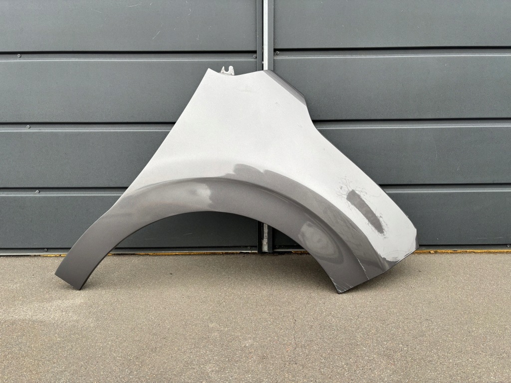 фото №1, Citroen c3 iii крыло правый передний oryg. хороший !!