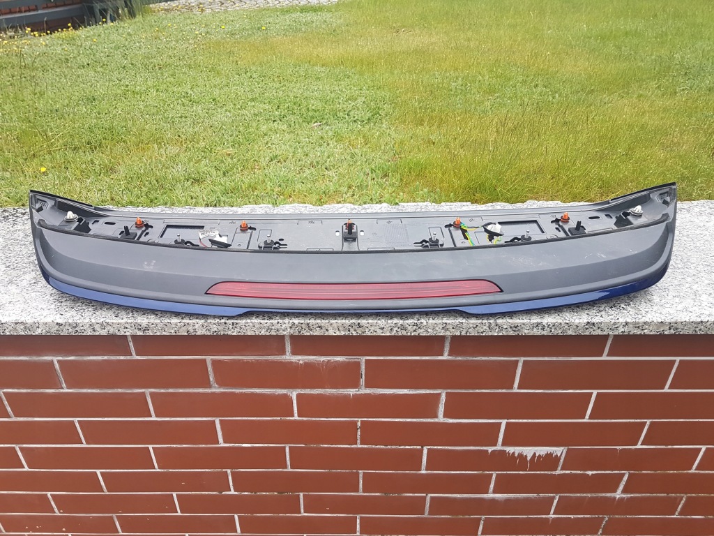 фото №4, Спойлер спойлер крышки a3 s3 s-line 8y sportback стоп