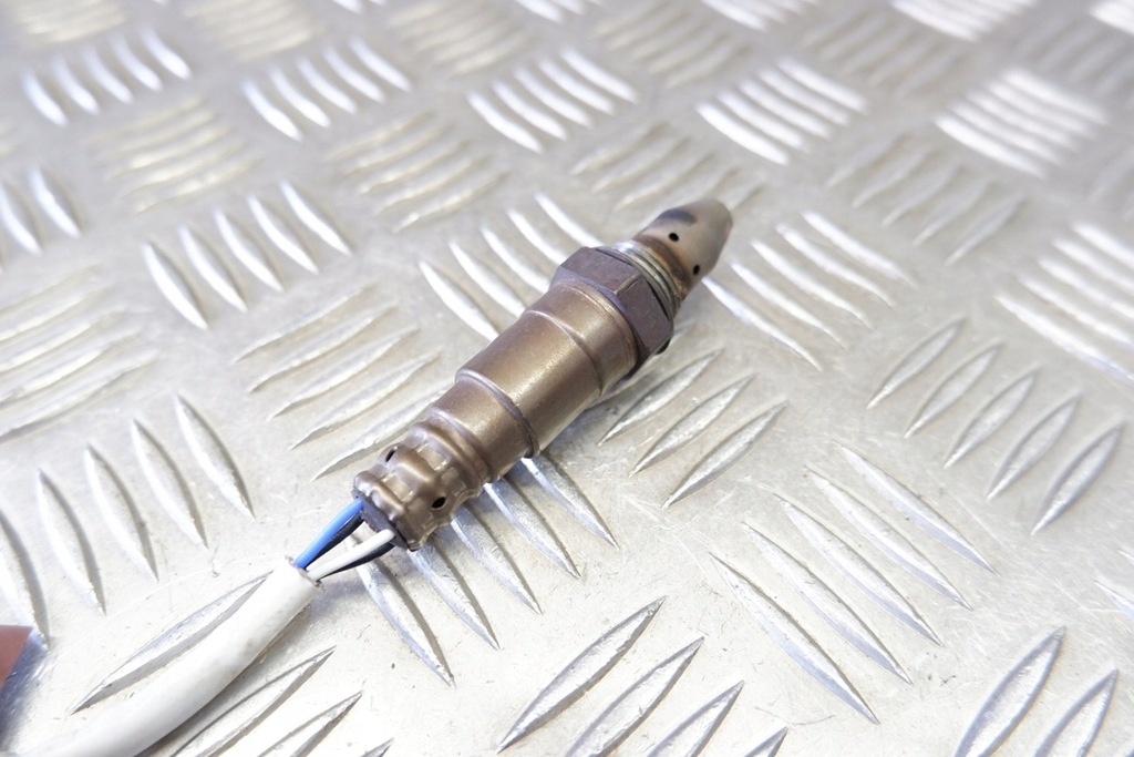 фото №1, Датчик лямбда-зонд lexus gs _l1_ 8946722040 3.5l hybrid 217kw 2013