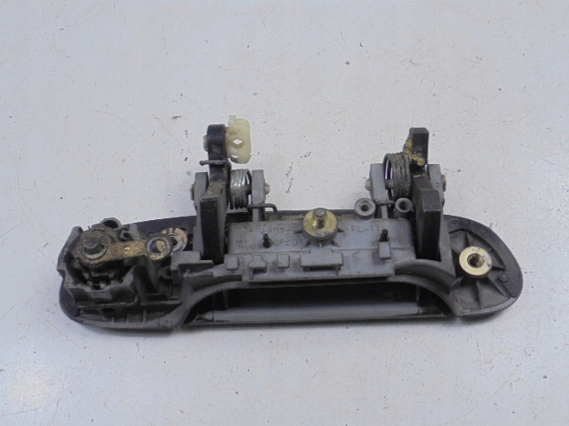 фото №2, Mazda premacy cp ручка зовнішня двері ліва перед 99-01 5d czarna