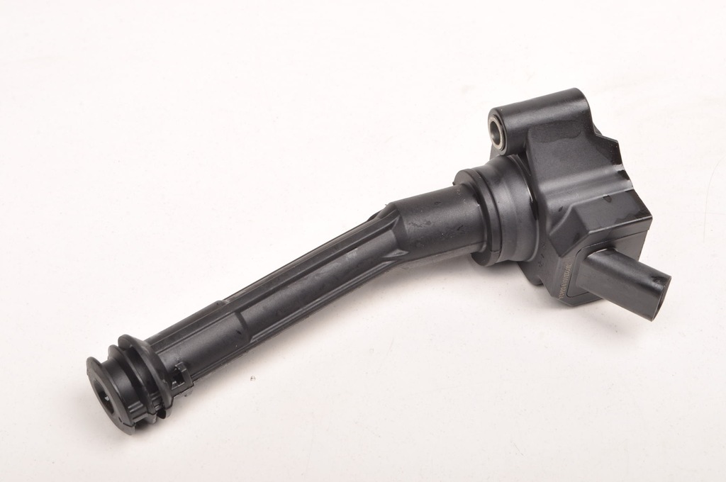 фото №1, Volvo xc40 ii 1.5 t3 катушка зажигания 31437796