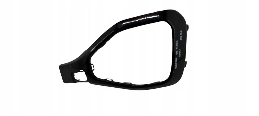 фото №1, 2g6 vw t-roc 2017- решётка бампера заднего правая правый задняя