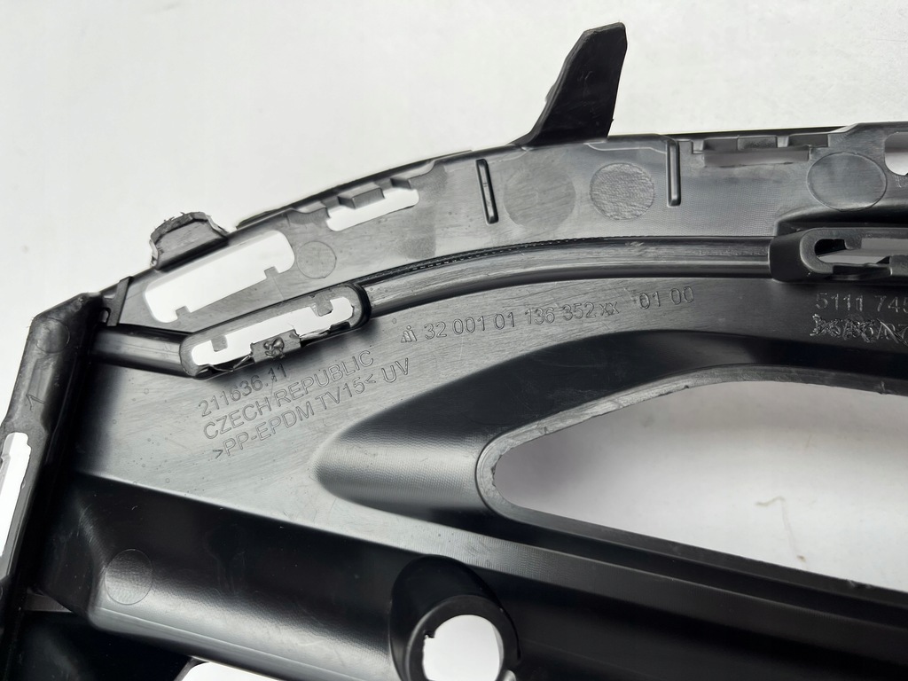 фото №11, Bmw 1 f40 решётка w бампер левая правая