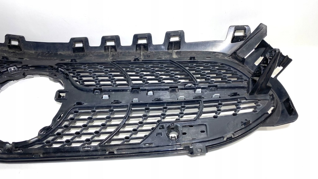 фото №9, Решётка радиатора бампера mercedes w247 a2478882900