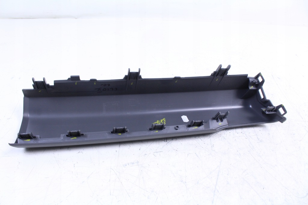 Молдинг пластик защита renault clio v 5 20r. Цена