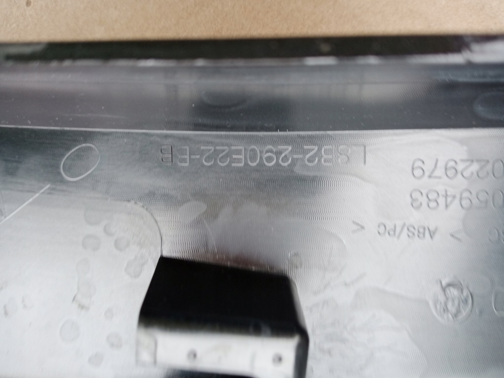 фото №8, Land rover defender правая lub левая молдинг крыла