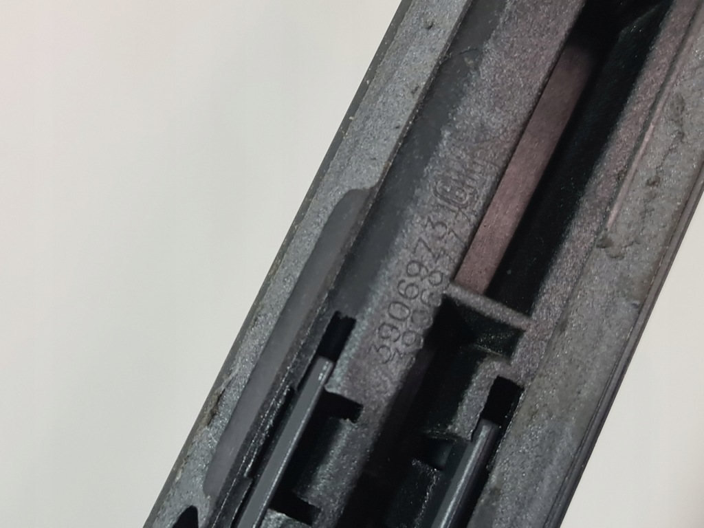 фото №11, Opel astra 5 v k kombi рейлинги кровельные правый левый комплект 39069778 39069777