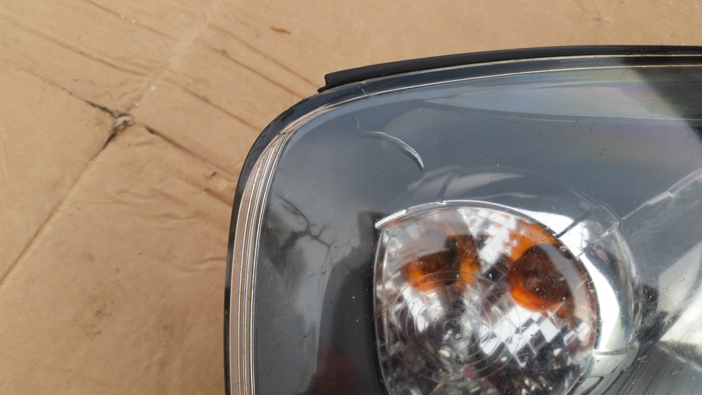 фото №3, Kia picanto 2 лампа левая перед eu