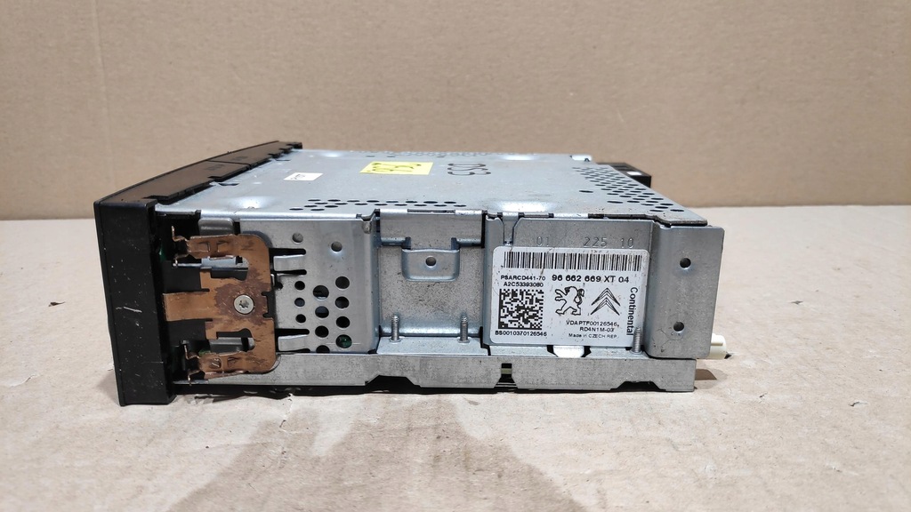 фото №3, Радіо заводський радіопрогравач cd citroen ds3 96662669xt