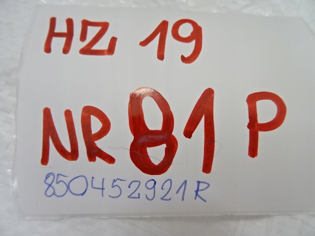 Dacia duster ii левый кронштейн направляющая бампера заднего задний  850452921r Доставка